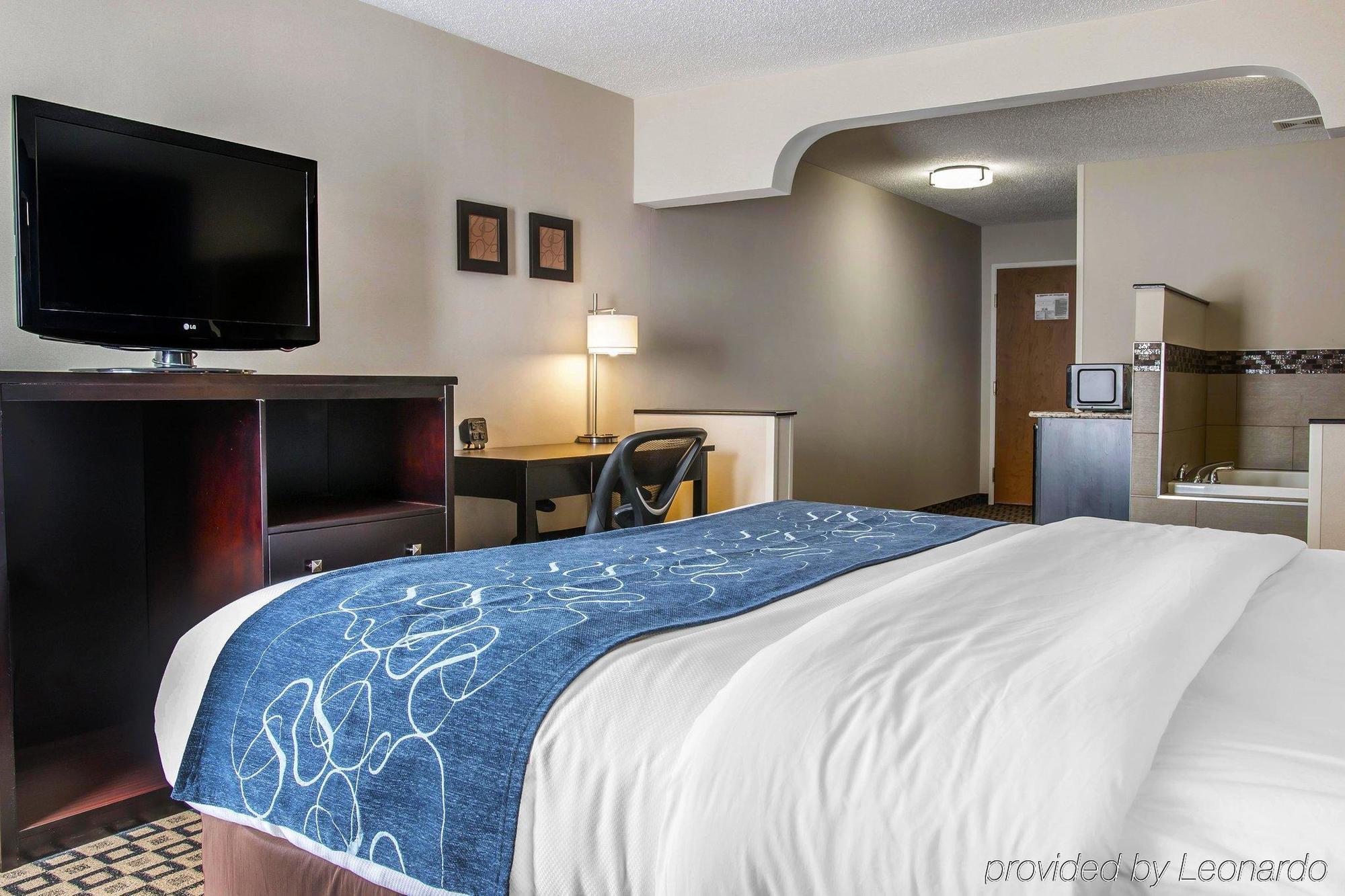 Comfort Suites Benton Harbor - St Joseph Bagian luar foto